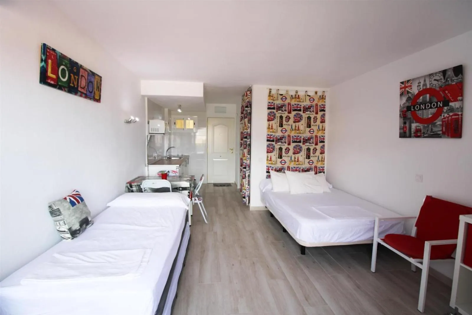 Jupiter Apartments Sea View Benalmadena 0*,